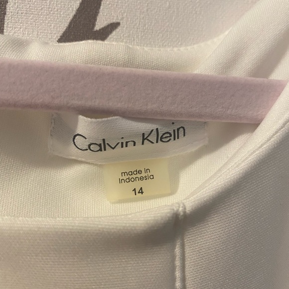 Calvin Klein
White Pink Scuba Ombré Sleeveless Knit Cocktail Dress size 14 - Picture 5 of 5